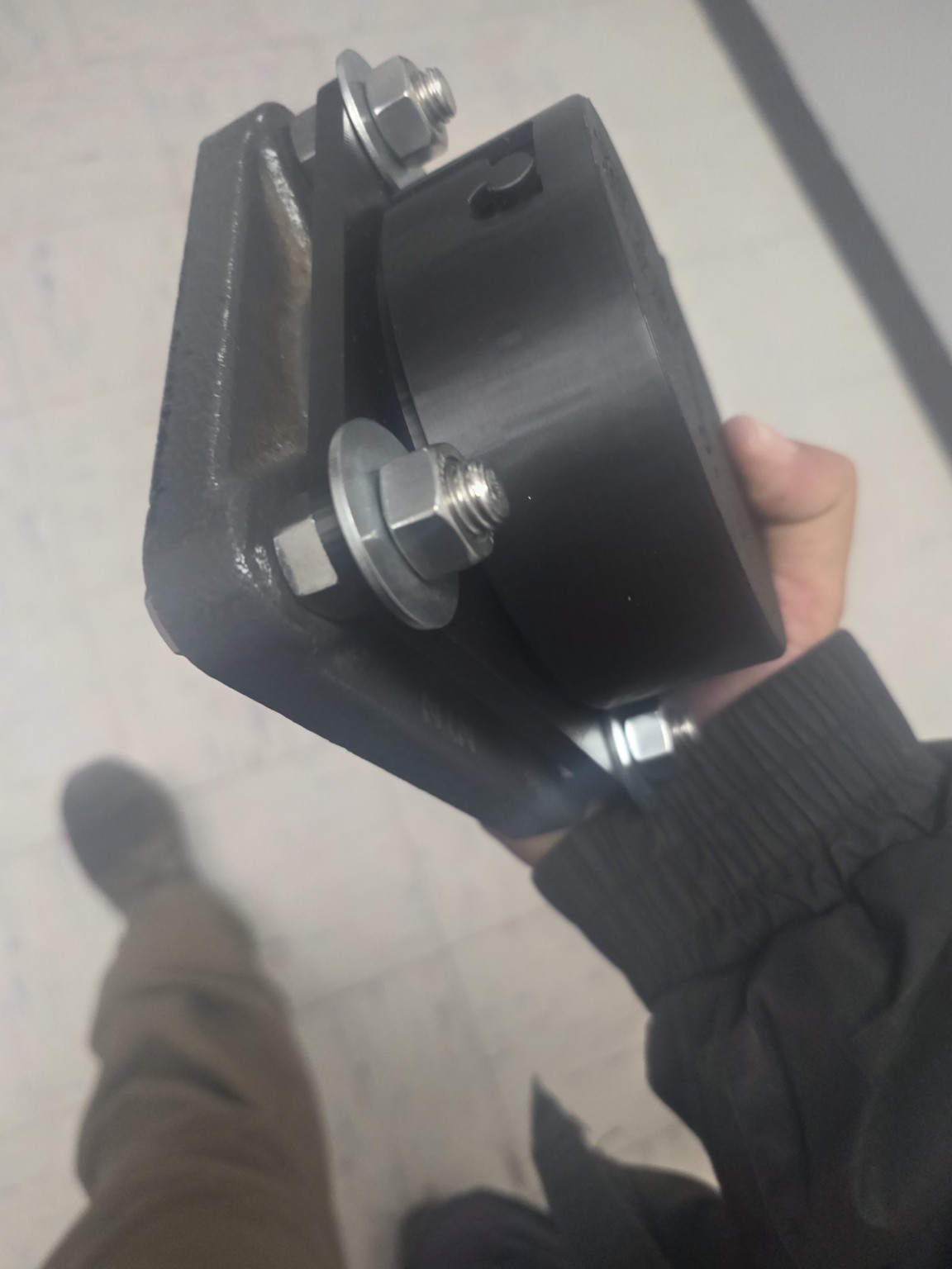 SynthoPrint bearing guard side view with bolts